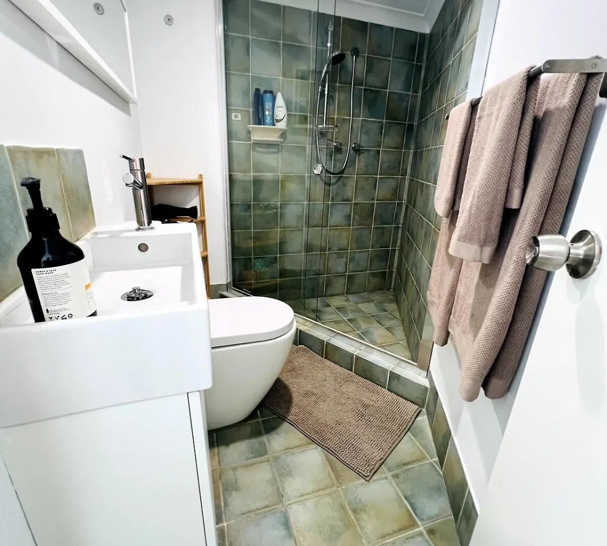 Holiday home Perfect City Beach Getaway Perth